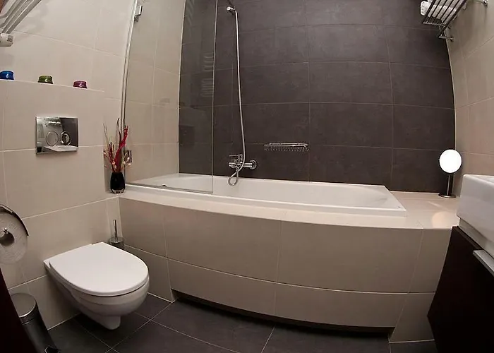 Smile זקופאנה